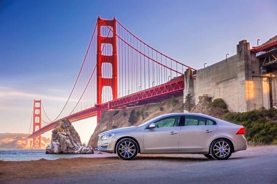 Volvo S60 Inscription 2016 года  (фото 5 из 12)